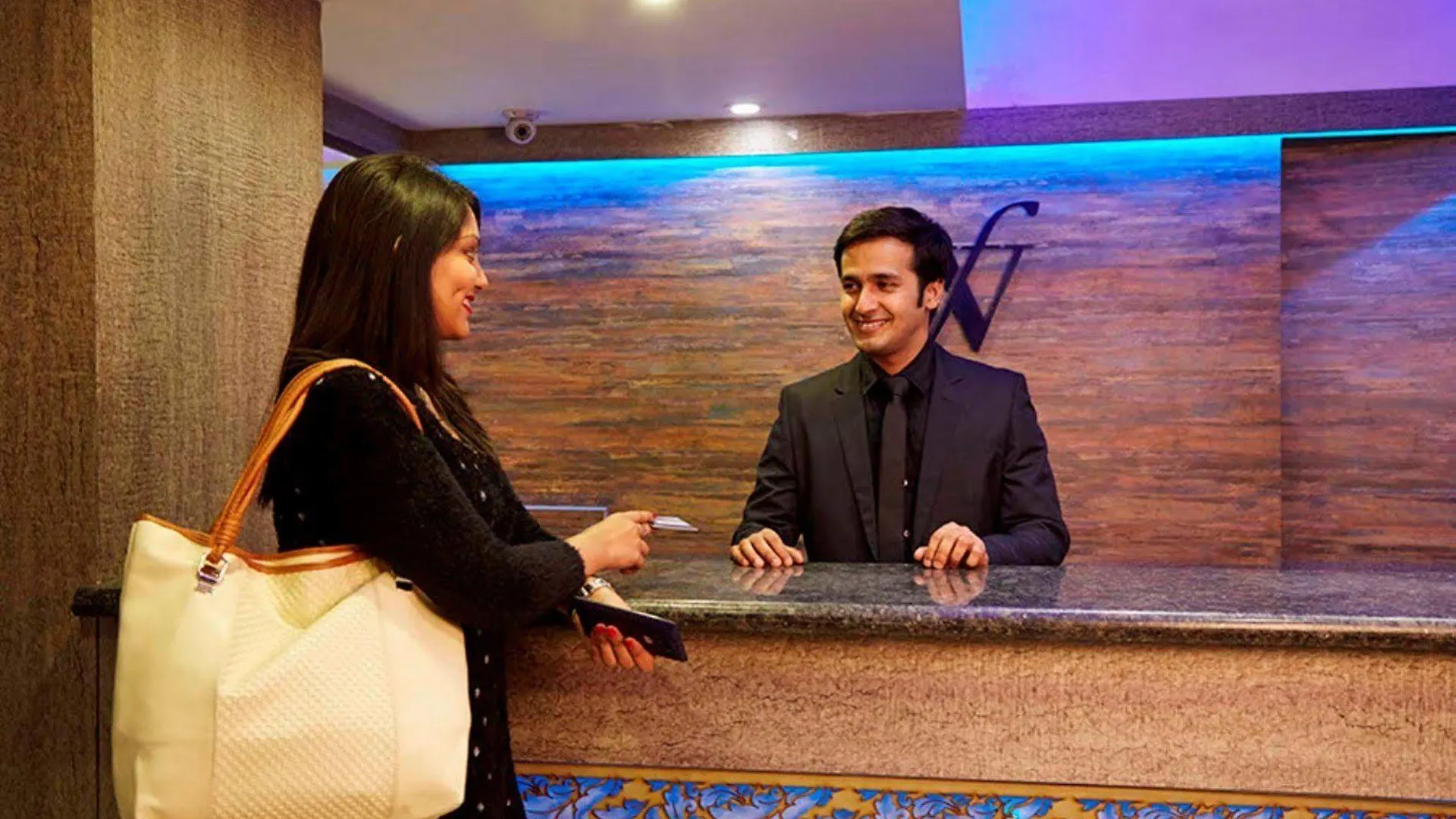 Hotel Waterfall Delhi