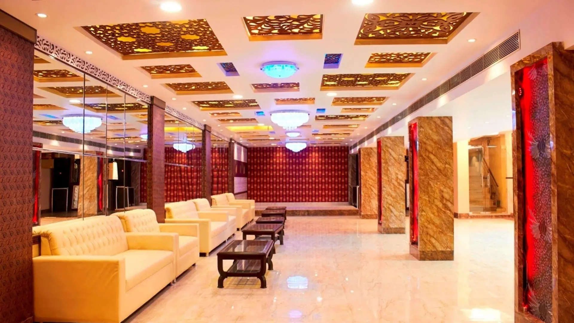 Hotel Waterfall Delhi  3*, Delhi (National Capital Territory of India)